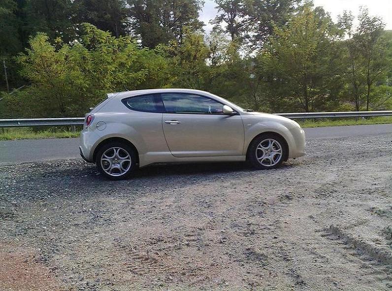 MiTo profile