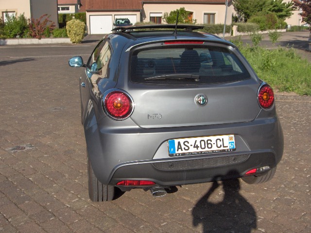mito gris graphite 1