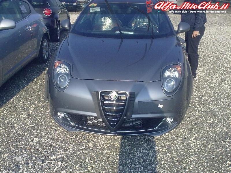 mito QV gris graphite