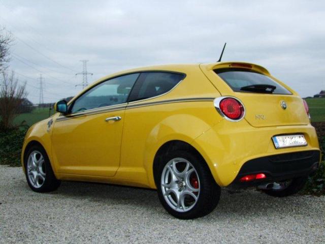 MITO ZAUNE !