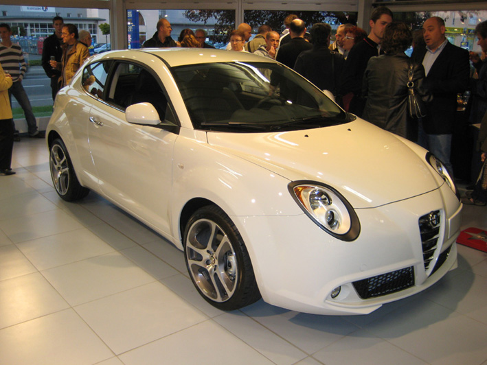 Mito blanche JA 18"